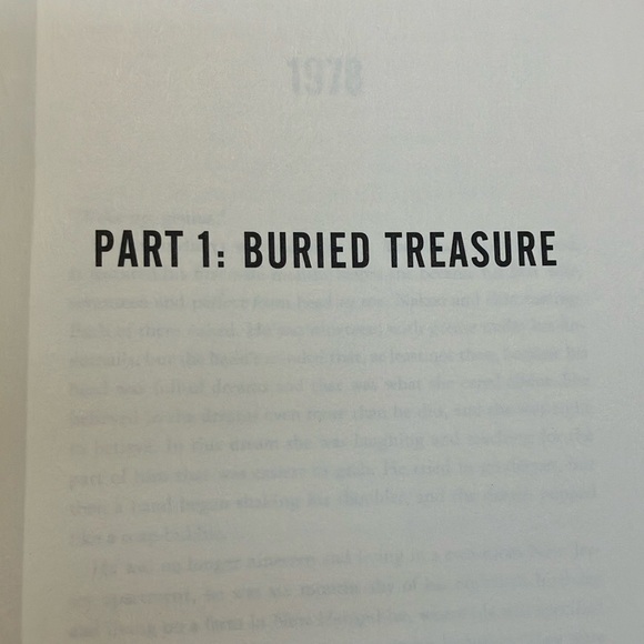 Stephen King 'Finders Keepers' Hardcover Book - Picture 13 of 16